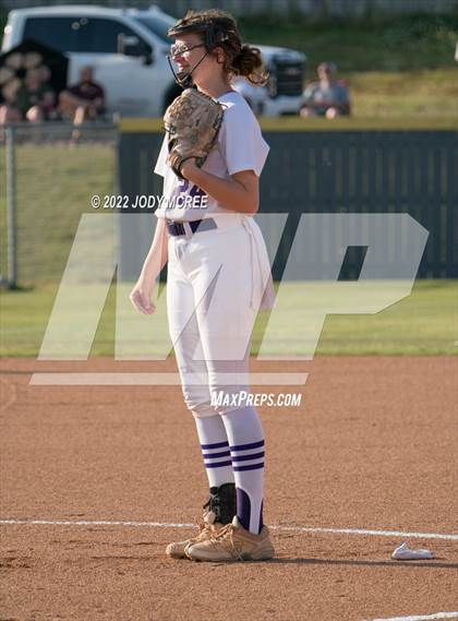 Thumbnail 1 in Hernando vs. DeSoto Central photogallery.