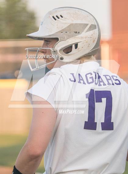 Thumbnail 1 in Hernando vs. DeSoto Central photogallery.