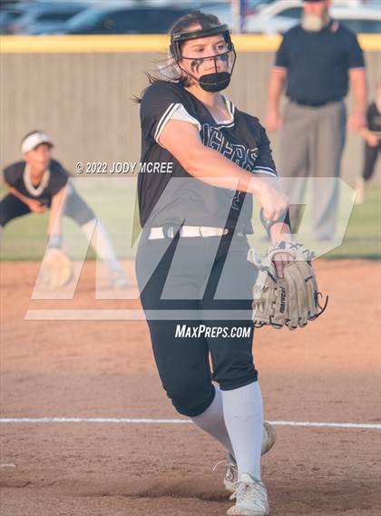 Thumbnail 2 in Hernando vs. DeSoto Central photogallery.