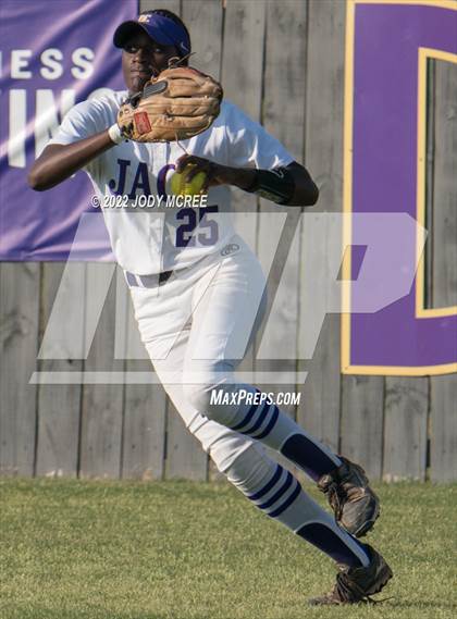 Thumbnail 1 in Hernando vs. DeSoto Central photogallery.