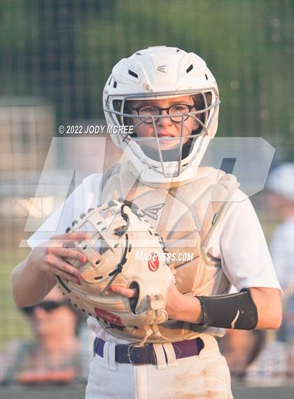 Thumbnail 2 in Hernando vs. DeSoto Central photogallery.