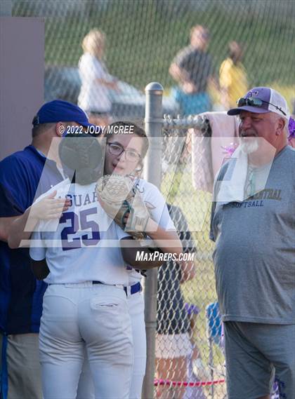 Thumbnail 3 in Hernando vs. DeSoto Central photogallery.