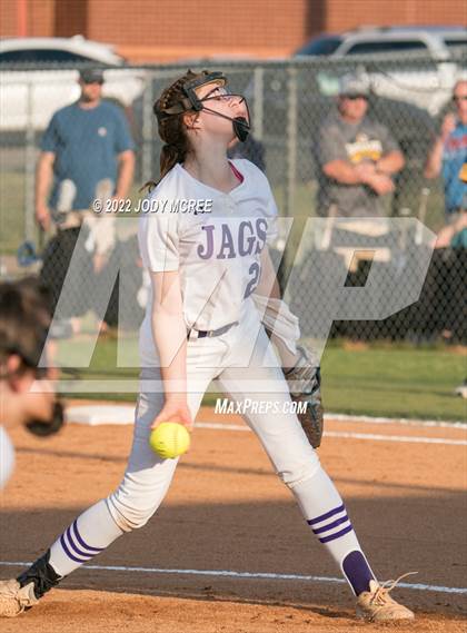 Thumbnail 2 in Hernando vs. DeSoto Central photogallery.