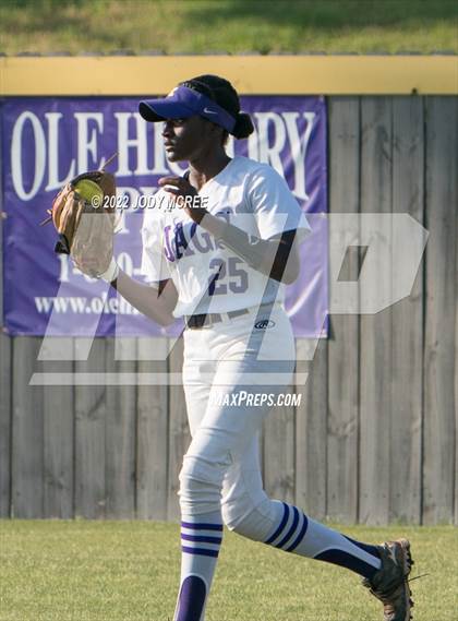 Thumbnail 1 in Hernando vs. DeSoto Central photogallery.