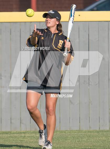 Thumbnail 2 in Hernando vs. DeSoto Central photogallery.