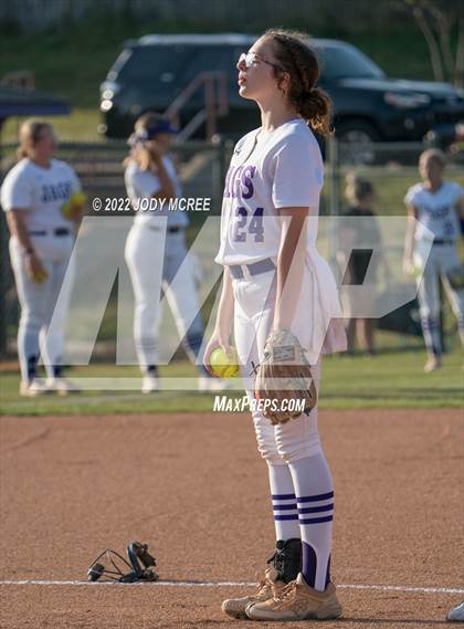 Thumbnail 2 in Hernando vs. DeSoto Central photogallery.