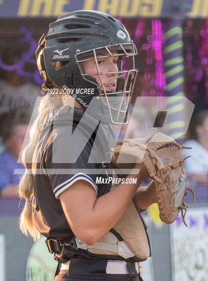 Thumbnail 1 in Hernando vs. DeSoto Central photogallery.