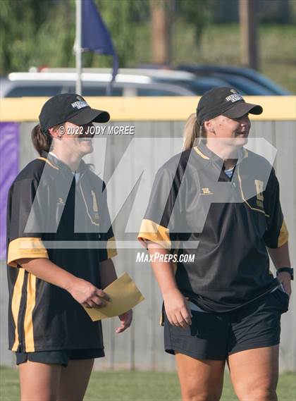 Thumbnail 2 in Hernando vs. DeSoto Central photogallery.