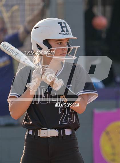Thumbnail 2 in Hernando vs. DeSoto Central photogallery.