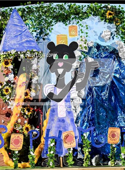 Thumbnail 2 in Alta Loma @ Diamond Ranch (Homecoming) photogallery.