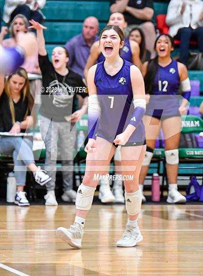 Thumbnail 3 in Brenham vs College Station photogallery.