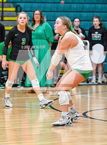 Thumbnail 1 in Brenham vs College Station photogallery.