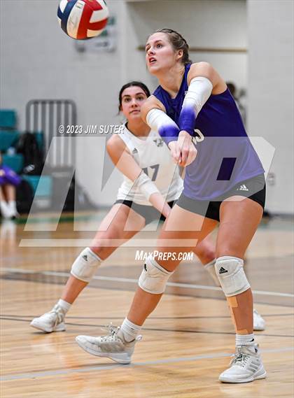 Thumbnail 3 in Brenham vs College Station photogallery.