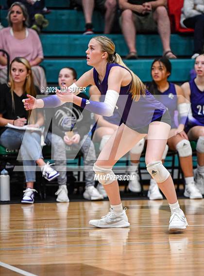 Thumbnail 3 in Brenham vs College Station photogallery.