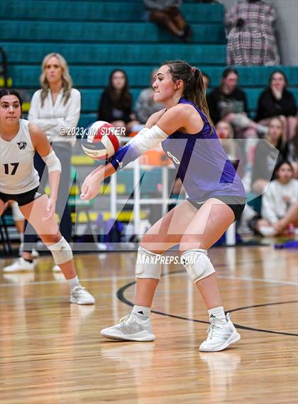 Thumbnail 2 in Brenham vs College Station photogallery.