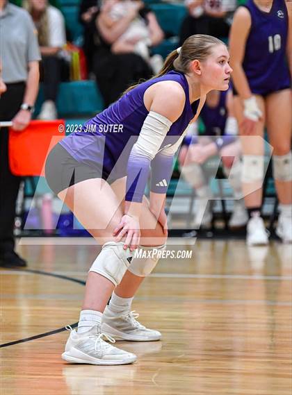 Thumbnail 3 in Brenham vs College Station photogallery.
