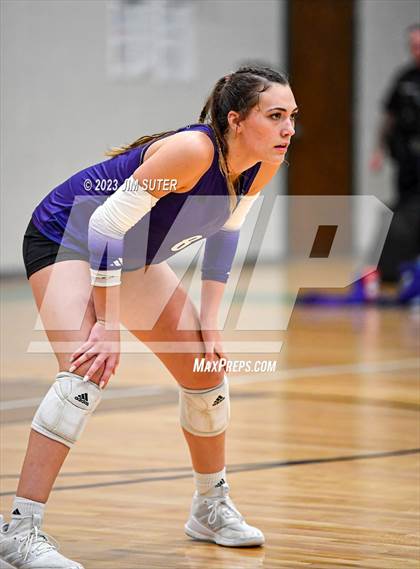 Thumbnail 1 in Brenham vs College Station photogallery.