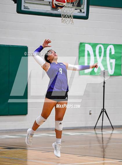 Thumbnail 3 in Brenham vs College Station photogallery.