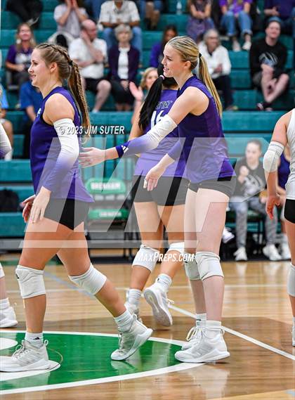 Thumbnail 2 in Brenham vs College Station photogallery.