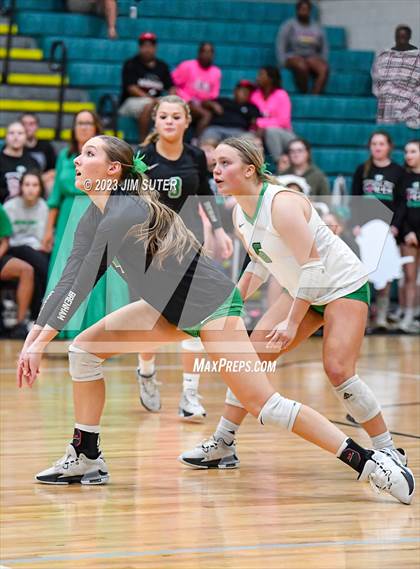Thumbnail 2 in Brenham vs College Station photogallery.
