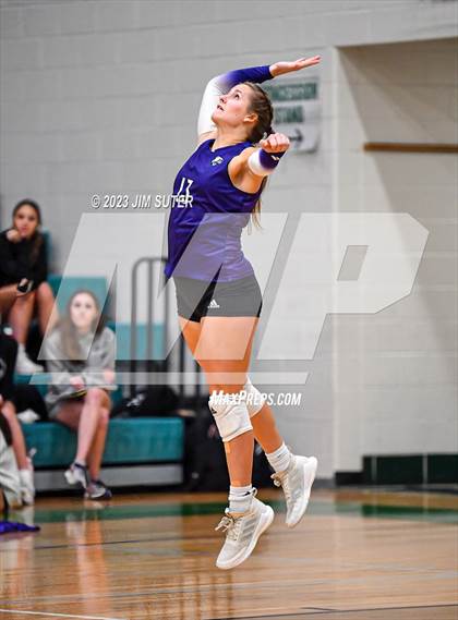 Thumbnail 3 in Brenham vs College Station photogallery.