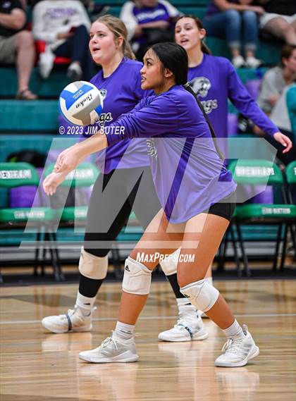 Thumbnail 1 in Brenham vs College Station photogallery.