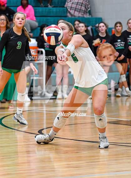 Thumbnail 1 in Brenham vs College Station photogallery.
