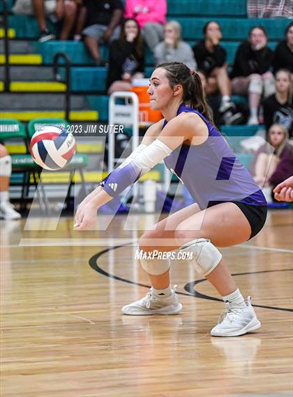 Thumbnail 2 in Brenham vs College Station photogallery.
