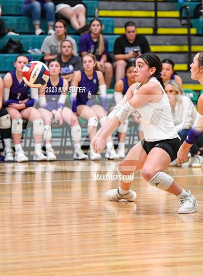 Thumbnail 3 in Brenham vs College Station photogallery.