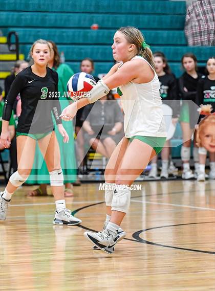 Thumbnail 2 in Brenham vs College Station photogallery.
