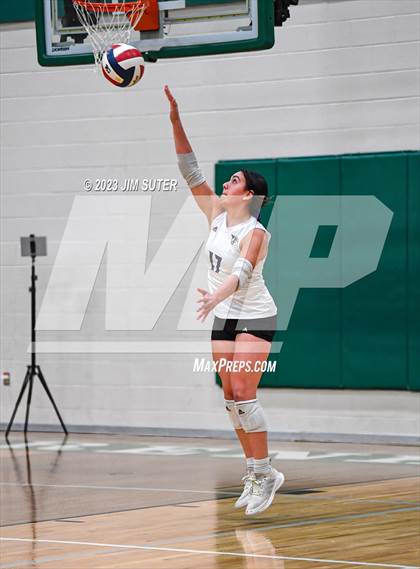 Thumbnail 1 in Brenham vs College Station photogallery.
