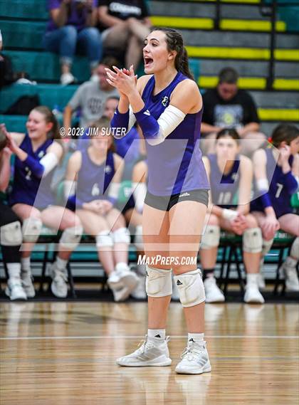 Thumbnail 3 in Brenham vs College Station photogallery.