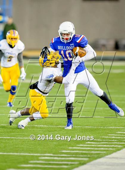 Thumbnail 3 in Folsom vs. Grant (CIF NorCal Regional D1 Final) photogallery.