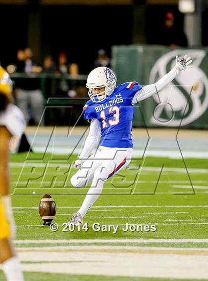 Thumbnail 3 in Folsom vs. Grant (CIF NorCal Regional D1 Final) photogallery.
