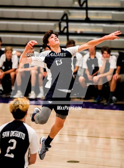 Thumbnail 3 in Montgomery vs. San Dieguito Academy (CIF SDS D2 Final) photogallery.