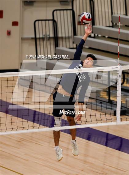 Thumbnail 2 in Montgomery vs. San Dieguito Academy (CIF SDS D2 Final) photogallery.