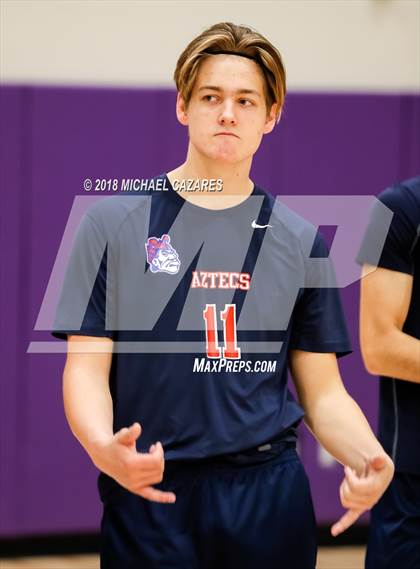 Thumbnail 2 in Montgomery vs. San Dieguito Academy (CIF SDS D2 Final) photogallery.