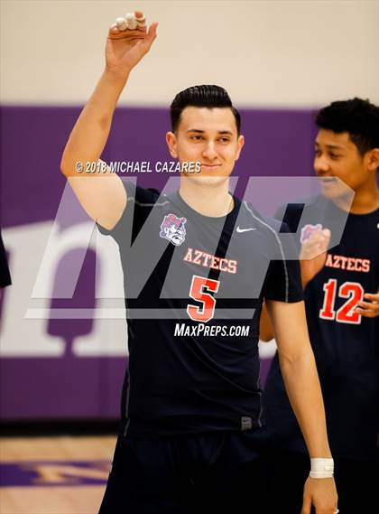 Thumbnail 3 in Montgomery vs. San Dieguito Academy (CIF SDS D2 Final) photogallery.