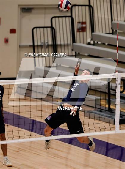 Thumbnail 3 in Montgomery vs. San Dieguito Academy (CIF SDS D2 Final) photogallery.