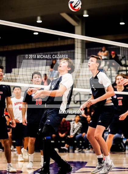 Thumbnail 1 in Montgomery vs. San Dieguito Academy (CIF SDS D2 Final) photogallery.