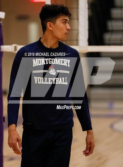 Thumbnail 3 in Montgomery vs. San Dieguito Academy (CIF SDS D2 Final) photogallery.