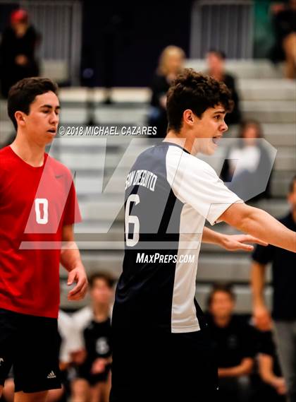 Thumbnail 2 in Montgomery vs. San Dieguito Academy (CIF SDS D2 Final) photogallery.