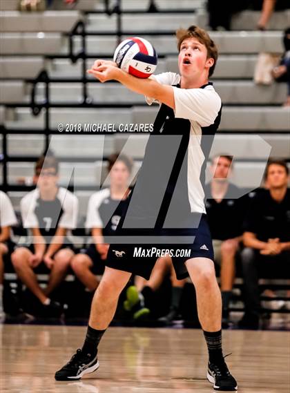 Thumbnail 3 in Montgomery vs. San Dieguito Academy (CIF SDS D2 Final) photogallery.