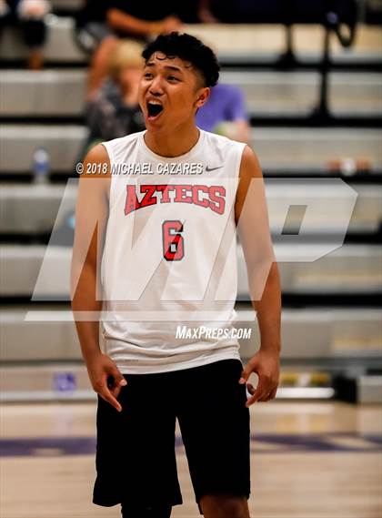 Thumbnail 2 in Montgomery vs. San Dieguito Academy (CIF SDS D2 Final) photogallery.