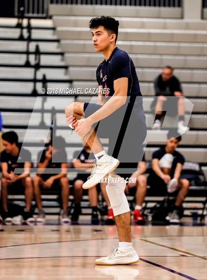 Thumbnail 2 in Montgomery vs. San Dieguito Academy (CIF SDS D2 Final) photogallery.