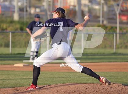 Thumbnail 1 in Christian @ Clairemont photogallery.