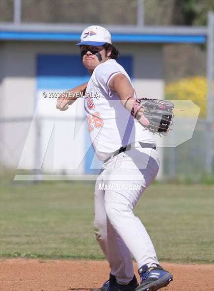 Thumbnail 1 in Christian @ Clairemont photogallery.