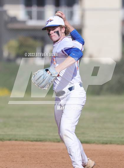 Thumbnail 1 in Christian @ Clairemont photogallery.