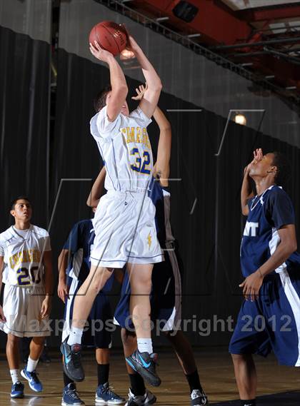 Thumbnail 1 in Charter Oak vs Summit (Inland Empire Classic) photogallery.