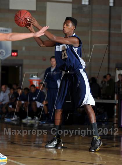 Thumbnail 3 in Charter Oak vs Summit (Inland Empire Classic) photogallery.